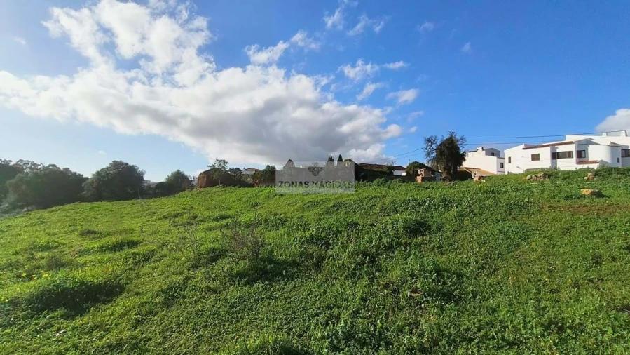 Terreno para Venda em Lagos (São Sebastião e Santa Maria) Foto 4