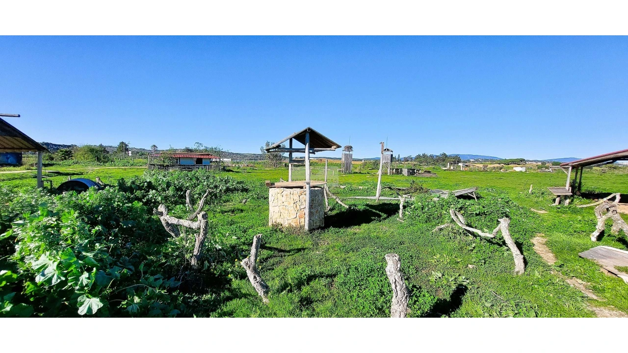 Quinta T4 para Venda em Odiaxere Foto 1