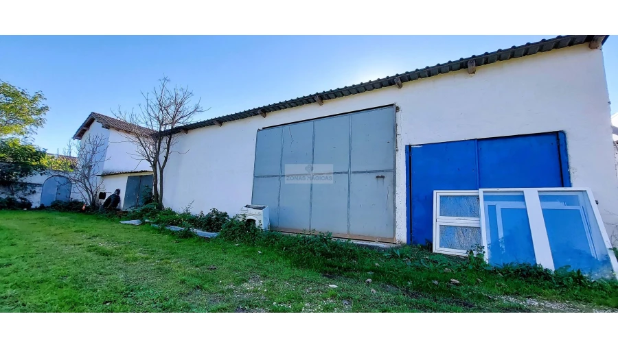 Quinta T4 para Venda em Odiaxere Foto 13