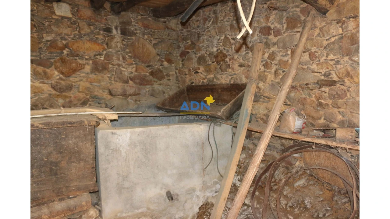 Moradia T2 para Venda em Estreito-Vilar Barroco Foto 8