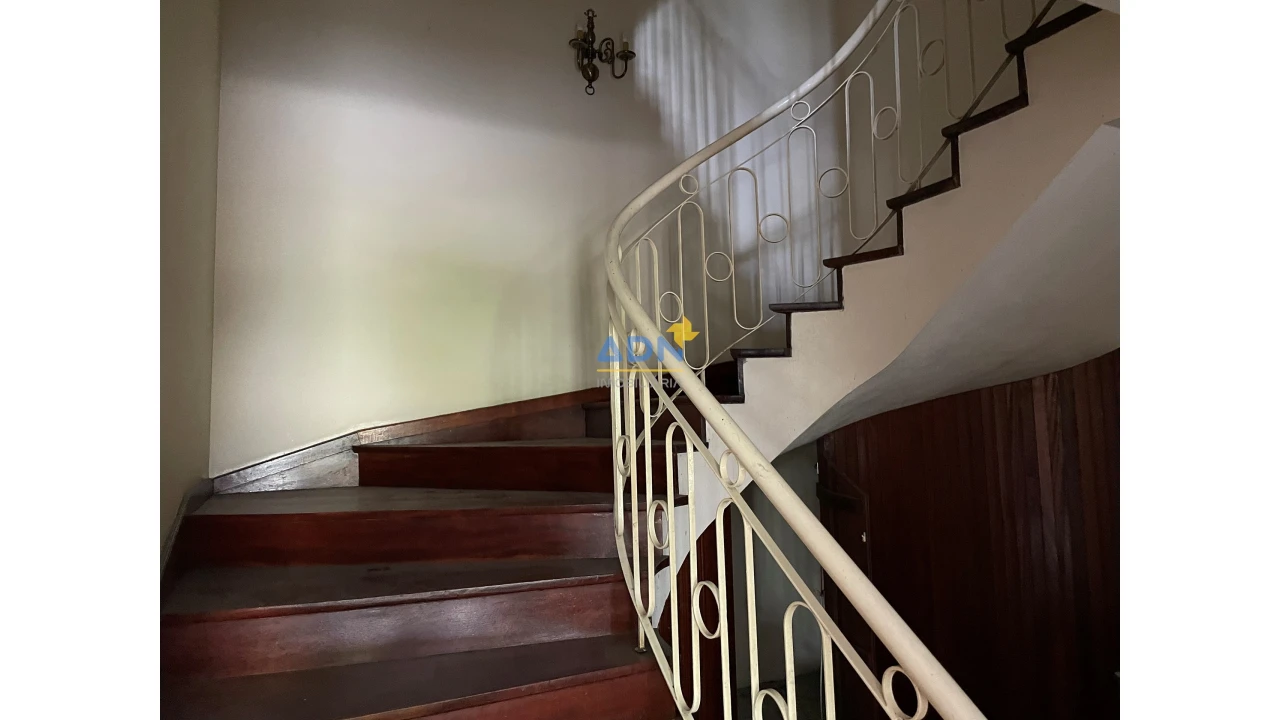 Moradia T10 para Venda em Castelo Branco Foto 9