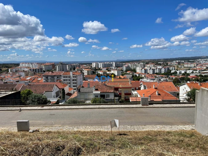 Terreno para Venda em Castelo Branco Foto 3