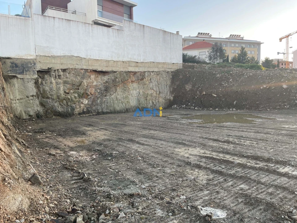 Terreno para Venda em Castelo Branco Foto 4