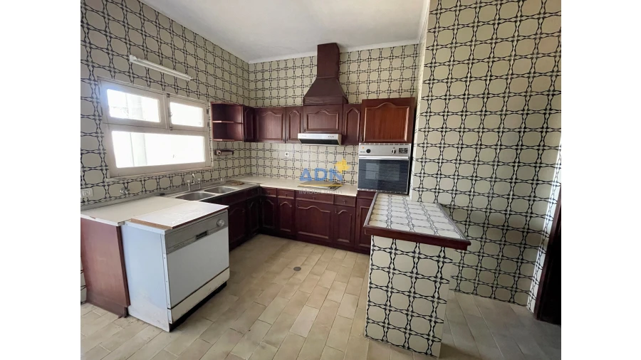 Apartamento T5 para Venda em Castelo Branco Foto 5