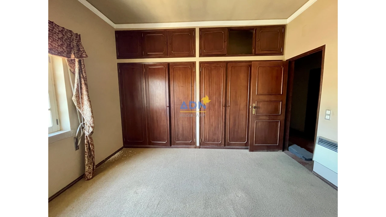 Apartamento T5 para Venda em Castelo Branco Foto 3