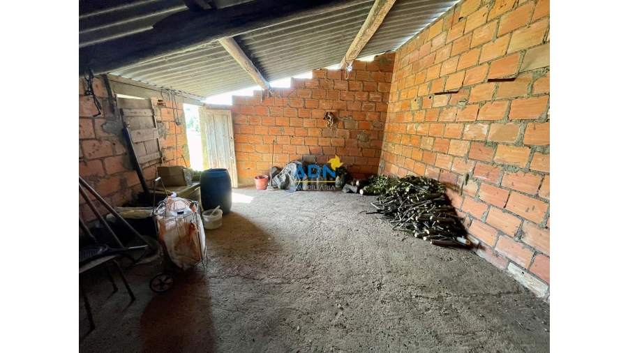 Terreno para Venda em Toulões Foto 5