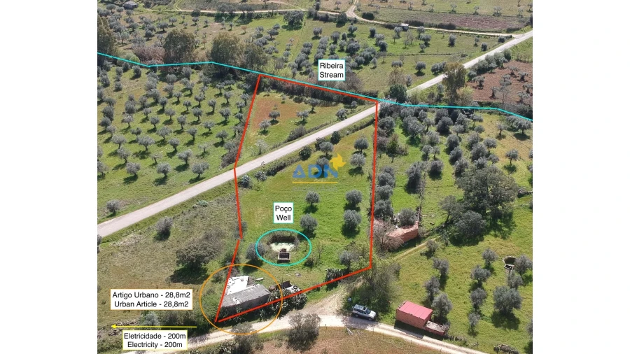 Terreno para Venda em Toulões Foto 2