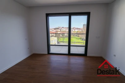 Apartamento T3 para Venda em Viseu