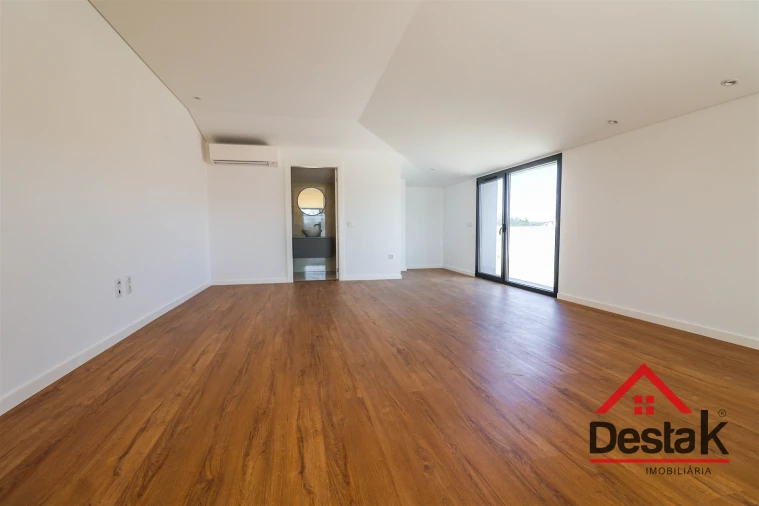 Apartamento T3 para Venda em Viseu Foto 17