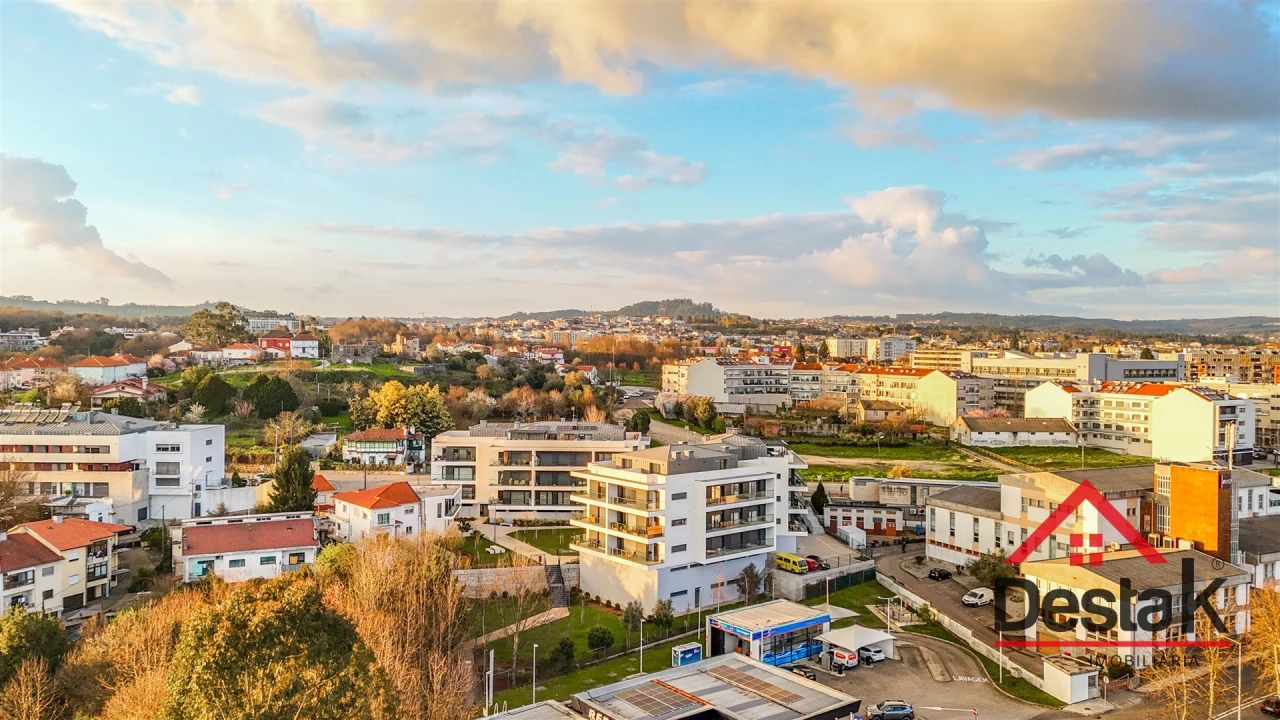 Apartamento T3 para Venda em Viseu Foto 27
