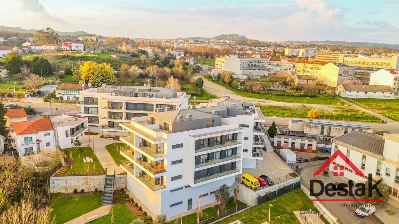 Apartamento T3 para Venda em Viseu Foto 28