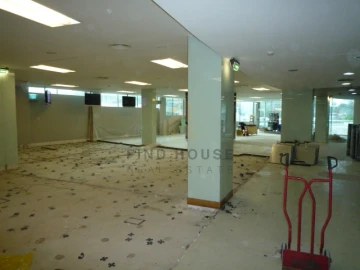 Loja para Venda em Glória e Vera Cruz