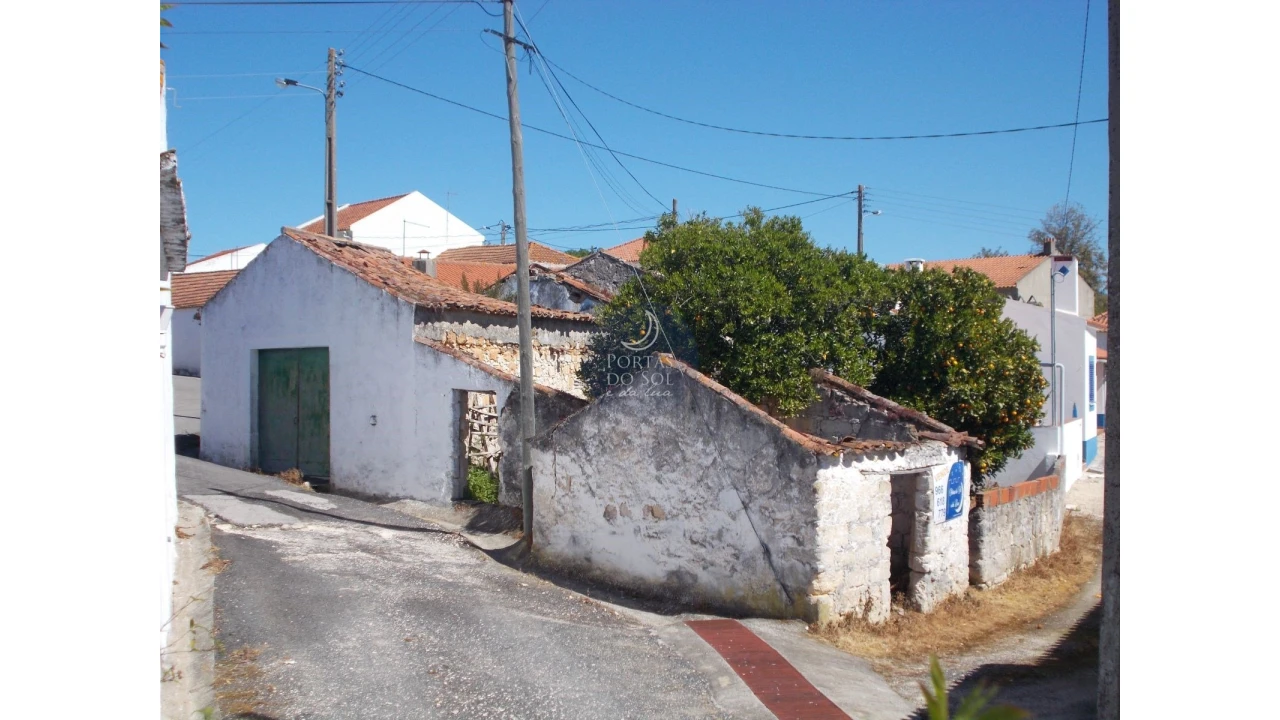 Armazém para Venda em Almoster Foto 2
