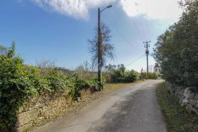 Terreno para Venda em Azoia de Cima e Tremês