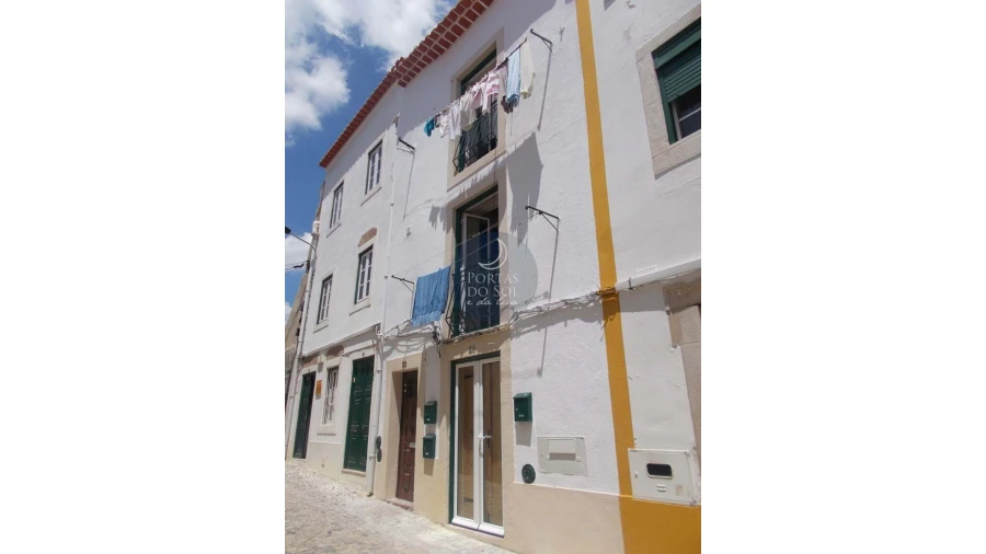 Prédio para Venda em Marvila, Ribeira Santarém, São Salvador, São Nicolau