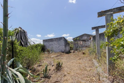 Moradia T2 para Venda em Marvila, Ribeira Santarém, São Salvador, São Nicolau