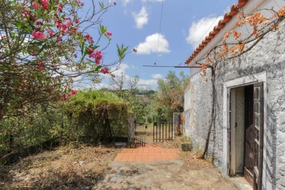 Moradia T2 para Venda em Marvila, Ribeira Santarém, São Salvador, São Nicolau