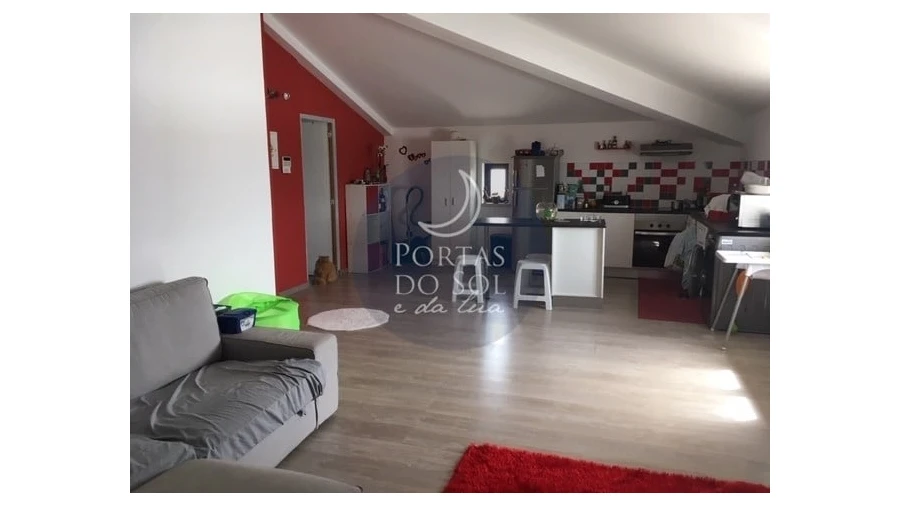 Negócio para Venda em Usseira Foto 8