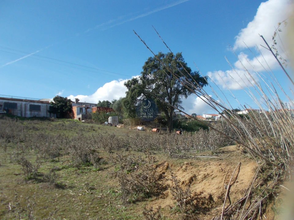 Terreno para Venda em Marvila, Ribeira Santarém, São Salvador, São Nicolau Foto 1