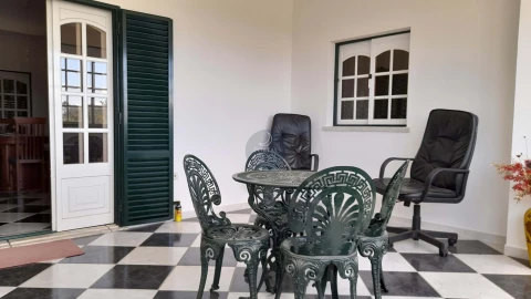 Moradia T6 para Venda em Salvaterra de Magos e Foros de Salvaterra