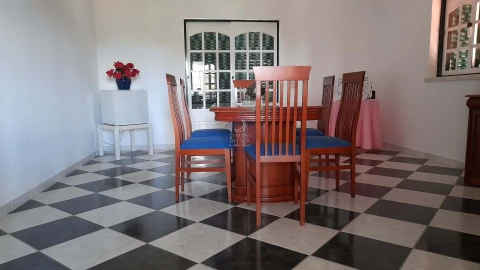 Moradia T6 para Venda em Salvaterra de Magos e Foros de Salvaterra