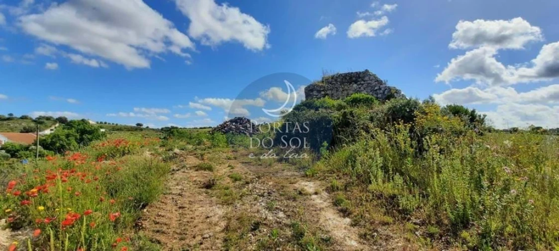 Terreno para Venda em Azoia de Cima e Tremês Foto 4