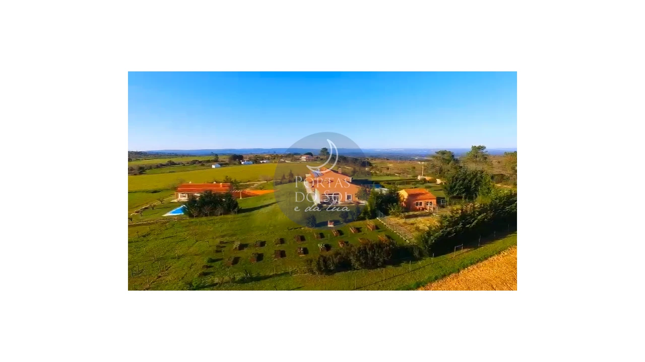 Moradia T4 para Venda em Abitureiras Foto 3