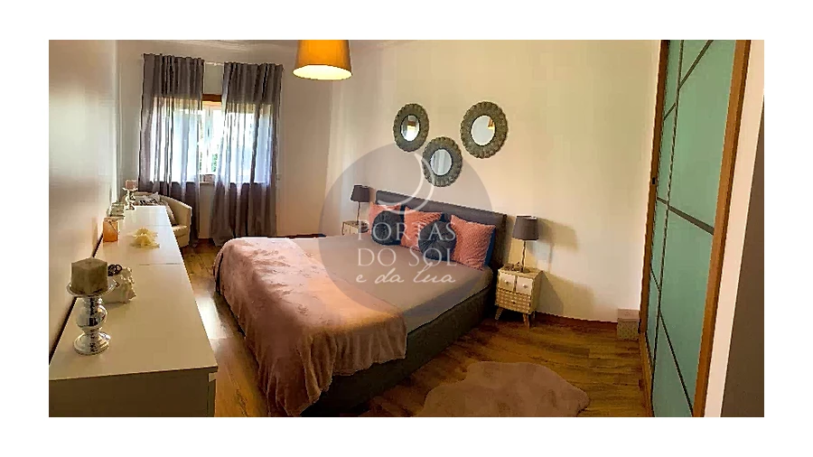 Moradia T4 para Venda em Abitureiras Foto 13