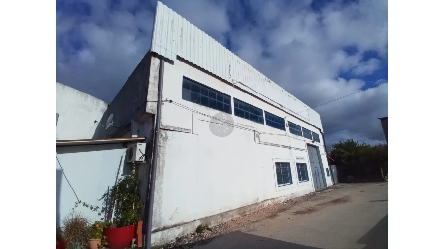 Armazém para Venda em Marvila, Ribeira Santarém, São Salvador, São Nicolau Foto 1