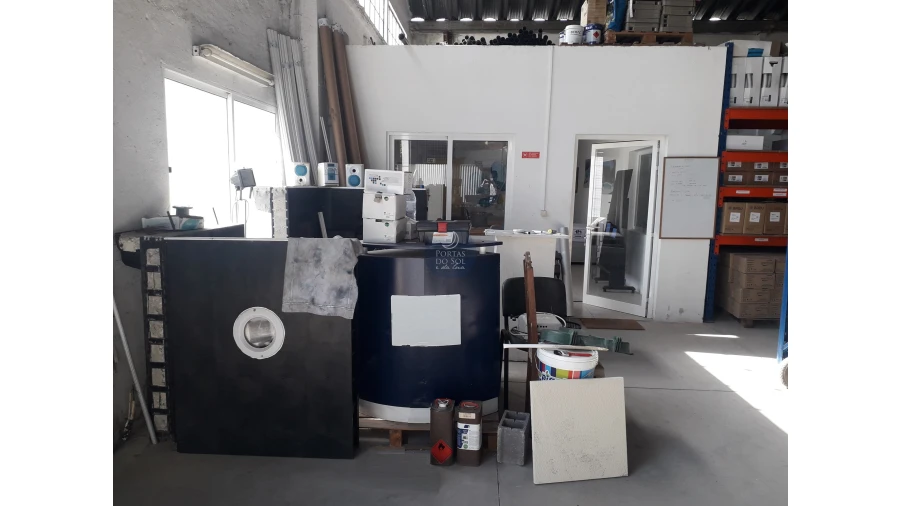 Armazém para Venda em Marvila, Ribeira Santarém, São Salvador, São Nicolau Foto 4