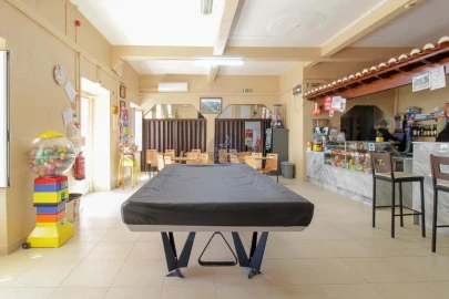 Negócio para Venda em Casével e Vaqueiros