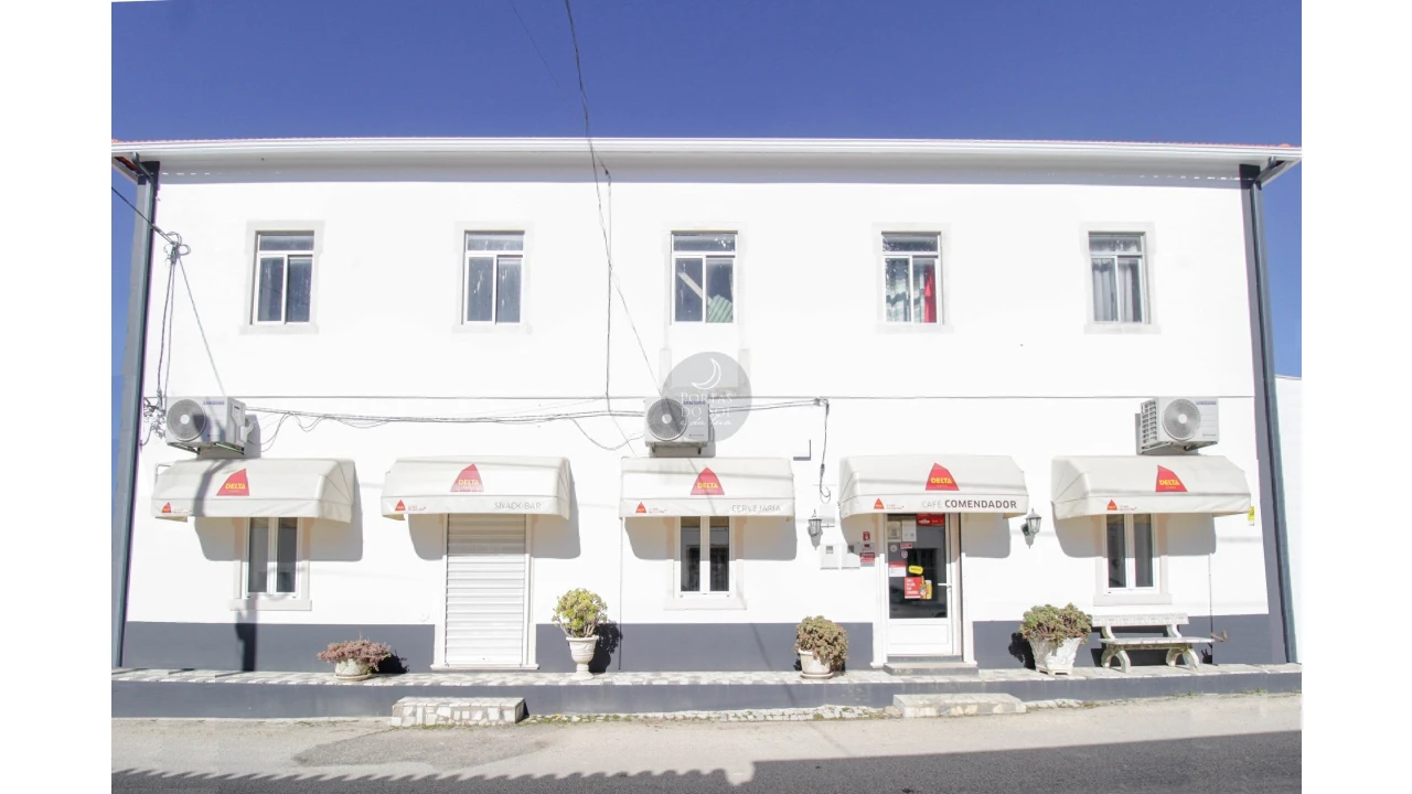 Negócio para Venda em Casével e Vaqueiros Foto 3