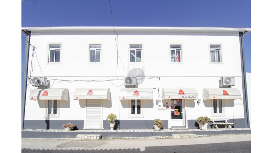 Negócio para Venda em Casével e Vaqueiros Foto 3