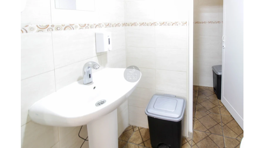 Negócio para Venda em Casével e Vaqueiros Foto 14