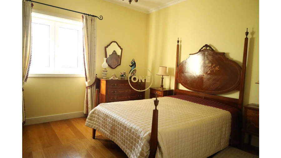 Moradia T5 para Venda em Lousado Foto 16