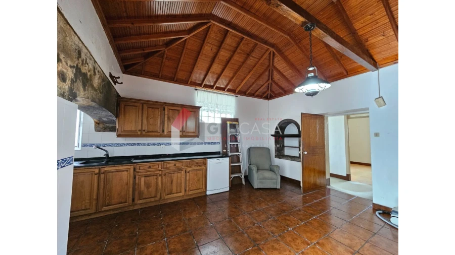 Moradia T4 para Venda em Praia da Vitoria (Santa Cruz) Foto 21