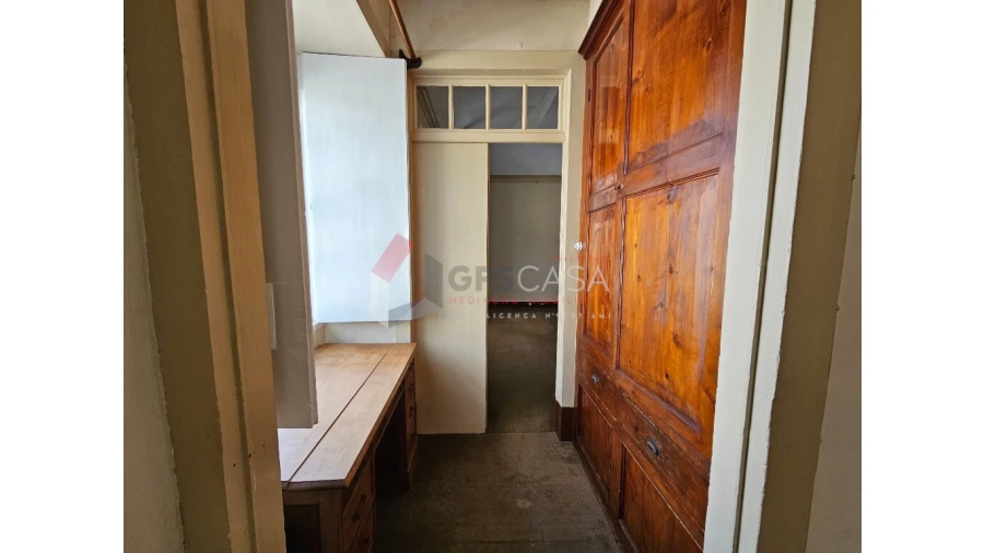 Moradia T4 para Venda em Praia da Vitoria (Santa Cruz) Foto 12