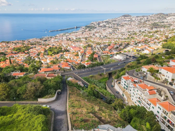 Terreno para Venda em Funchal (Santa Maria Maior) Foto 9