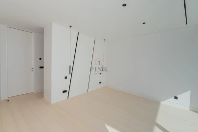 Moradia T4 para Venda em Machico