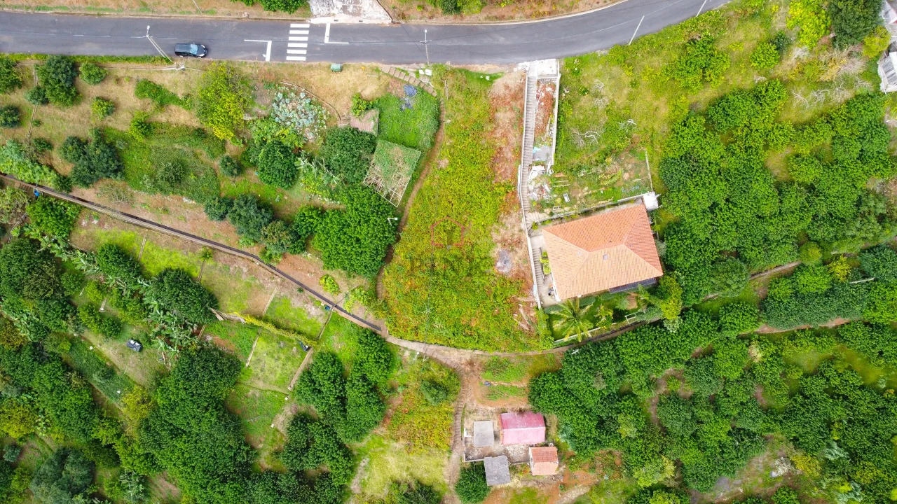 Terreno para Venda em Machico Foto 5