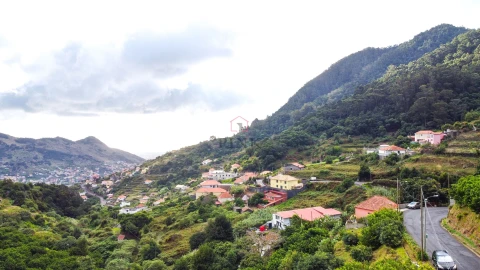 Terreno para Venda em Machico