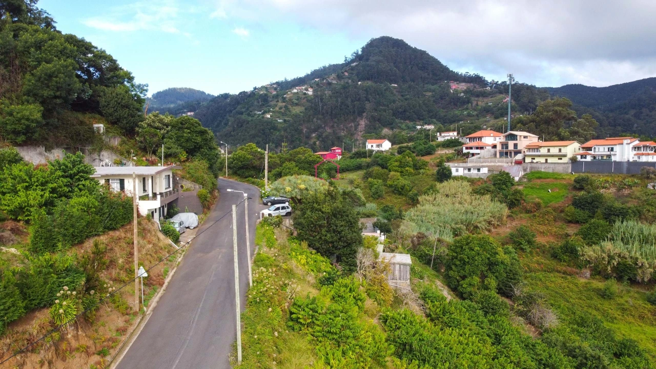 Terreno para Venda em Machico Foto 14