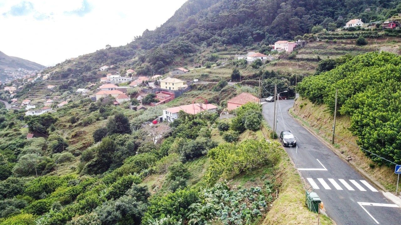 Terreno para Venda em Machico Foto 12