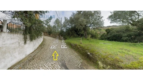 Terreno para Venda em Alhandra, São João dos Montes e Calhandriz
