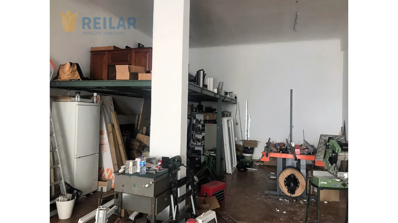 Loja para Venda em Alverca do Ribatejo e Sobralinho Foto 5