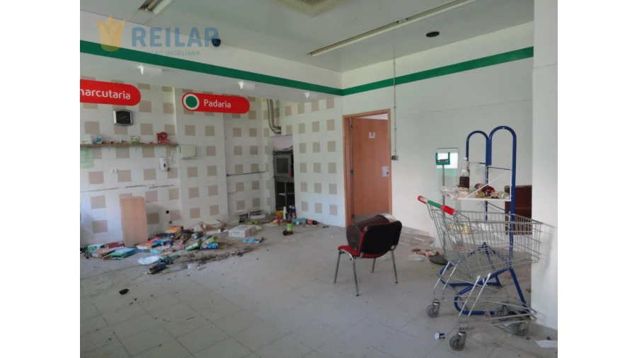 Loja para Venda em Alverca do Ribatejo e Sobralinho Foto 12