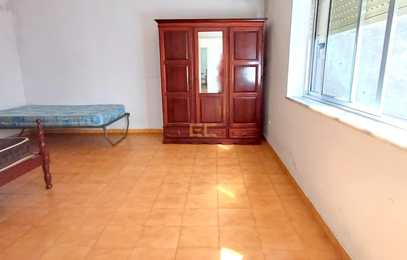 Moradia T2 para Venda em Maiorca Foto 18