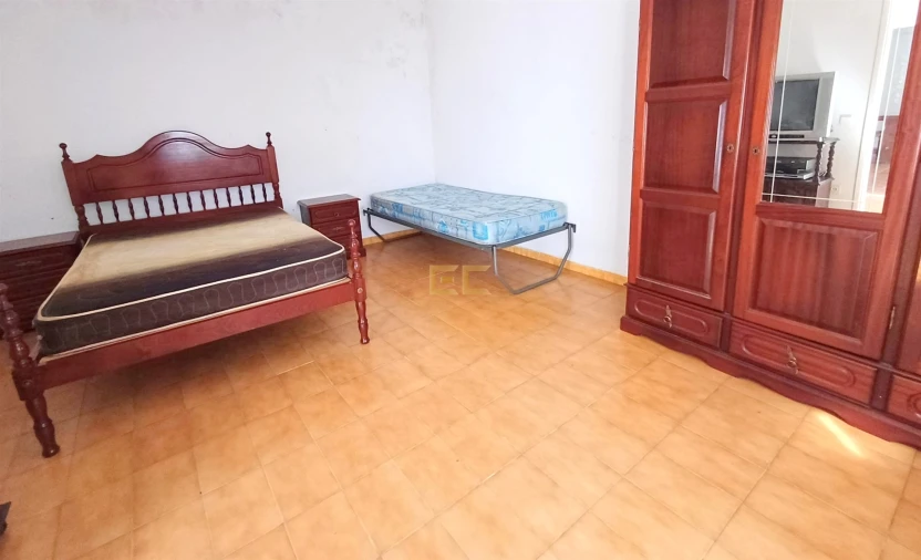 Moradia T2 para Venda em Maiorca Foto 17