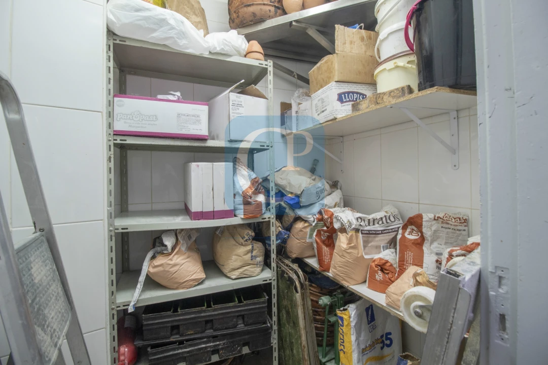 Loja para Trespasse em Matosinhos e Leça da Palmeira Foto 13