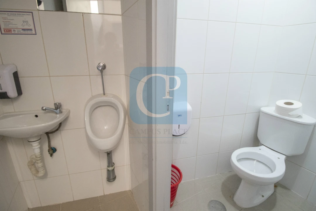 Loja para Trespasse em Matosinhos e Leça da Palmeira Foto 17